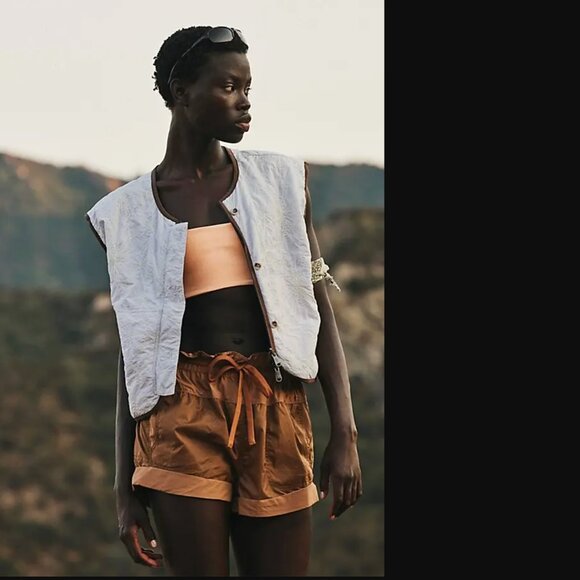 FP Movement Women Lavender Show Kacie Reversible Quilted Liner Vest Size L NWT - Picture 3 of 8